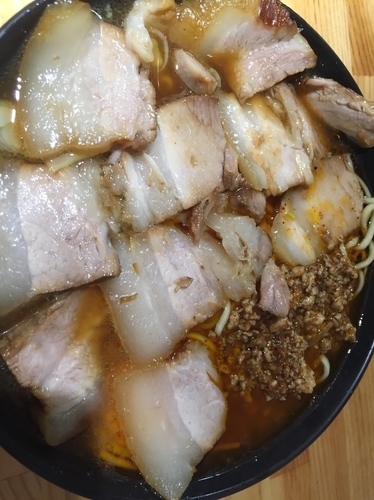 「激辛チャーシュー中盛 ごはん」@北大塚ラーメンの写真