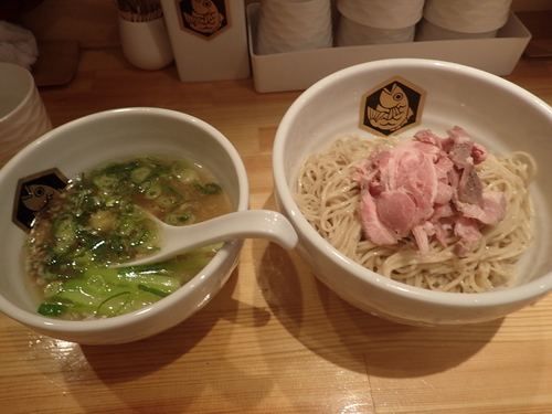 「真鯛つけ麺(800円)」@真鯛らーめん 麺魚の写真