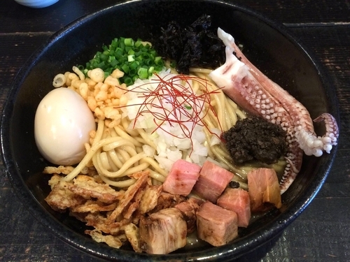 「濃厚イカまぜそば（750円）」@まぜそば 一心不乱の写真