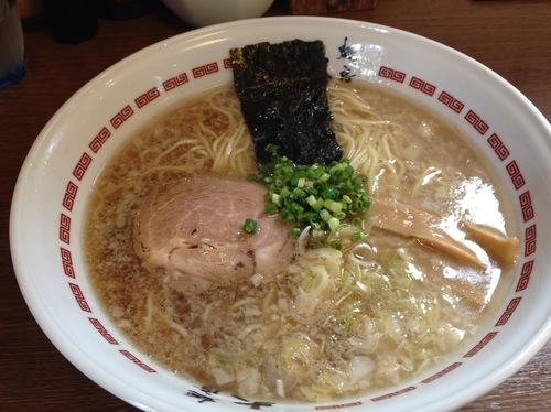 「山 醤油ラーメン大盛り」@麺房 大喜の写真