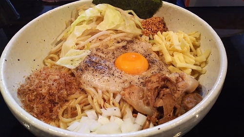 「まぜ豚そば」@まるぶし とんやの写真