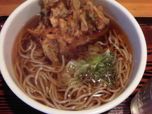 「かき揚げそば」@（有）高本製麺所の写真