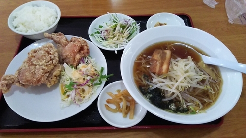 「日替Ａランチ(鶏肉の唐揚げ+醤油ラーメン)680円」@台湾料理 祥瑞の写真