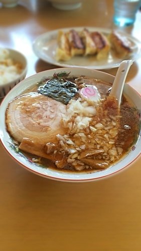 「Bセット ラーメン ＋ 餃子 （小ライス）¥850」@らーめん おゆうの写真