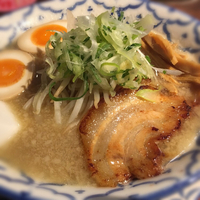 鶏ガラとんこつ味玉