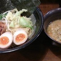 雷伝特製つけ麺 800円