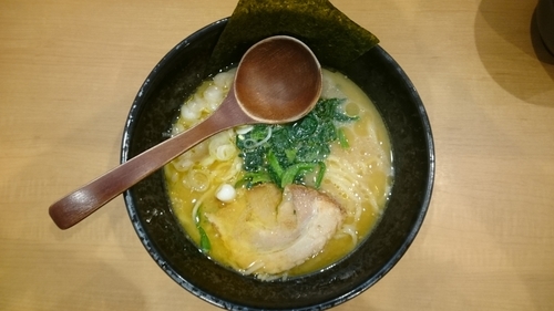 「豚骨醤油ラーメン￥680+ライス￥100」@麺屋 黒琥 〜KUROKO〜 立石店の写真