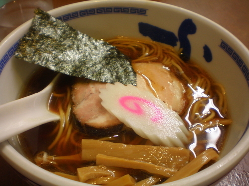 「醤油ラーメン　790円」@たけちゃんにぼしらーめん 調布店の写真