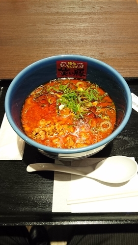 「担々麺」@博多とんこつ 笑い豚の写真