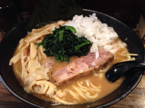 「大和田ラーメン + 玉ねぎ」@麺屋 大和田の写真