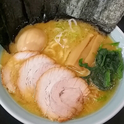 「十十路ラーメン(醤油)900円」@横浜家系ラーメン 十十路の写真