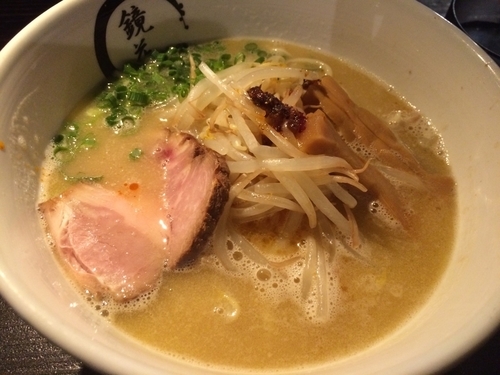 「鶏白湯ラーメン」@らーめん愉悦処 鏡花の写真