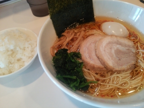 「ちょい辛らーめん＋味玉(細麺)」@らーめん将貴の写真