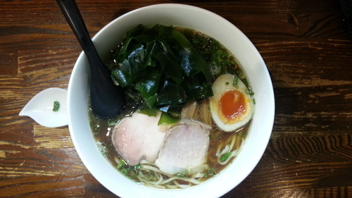 「イリコそば+わかめ(鳴門産)増量」@中華そば いぶきの写真