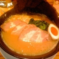 特製豚骨醤油 (880円)