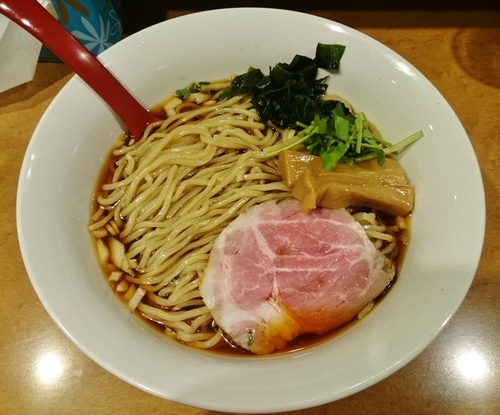 「冷やしアゴ出汁ラーメン（限定品） 800円」@麺屋 紅の写真