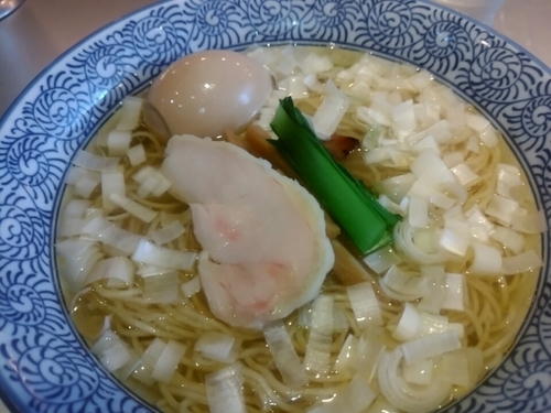「【限定】純鶏塩らぁ麺 清澄780円+味玉」@豚骨一燈の写真