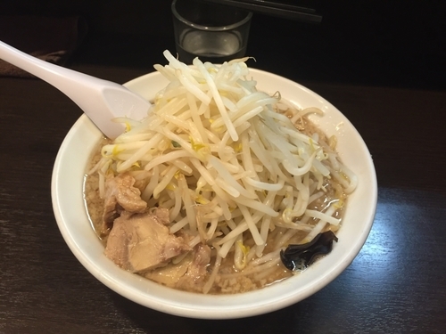 「ラーメン＋もやし(トッピング)」@ら〜めん ぽっぽっ屋 本店の写真
