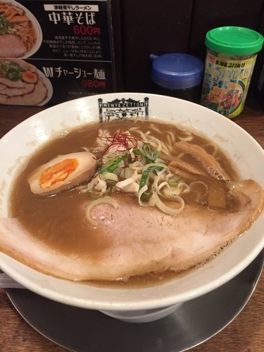 「デス煮干し」@麺やゼットンの写真