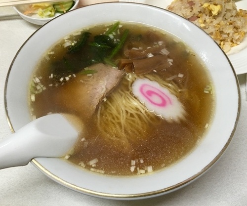 「ラーメン半チャーハンセット 650円」@天龍の写真