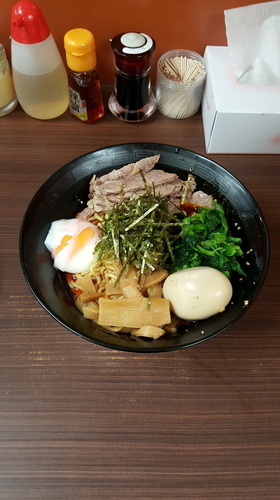 「混ぜそば650円(＋無料ライス)」@横浜家系らーめん 武蔵家 川口店の写真