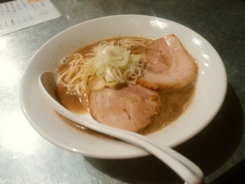 「肉そば(肉2枚・並盛・150g)780円」@らぁめん家 有坂の写真