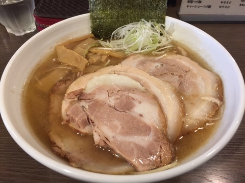 「塩チャーシュー」@荻窪らーめん 栄龍軒の写真
