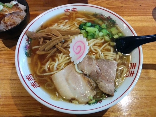 「ランチ900円　中華そば大+ミニチャーシュー丼」@old school 中華そば Miya Dera Soulの写真