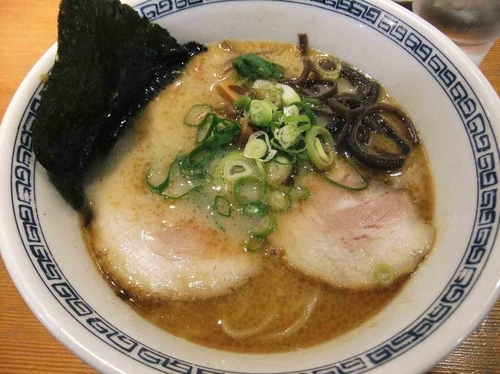 「ラーメン（670円）」@熊本ラーメン ひごもんず 西荻窪店の写真