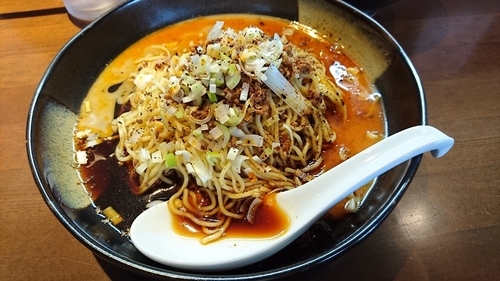 「汁無し担々麺」@らーめん六弦の写真