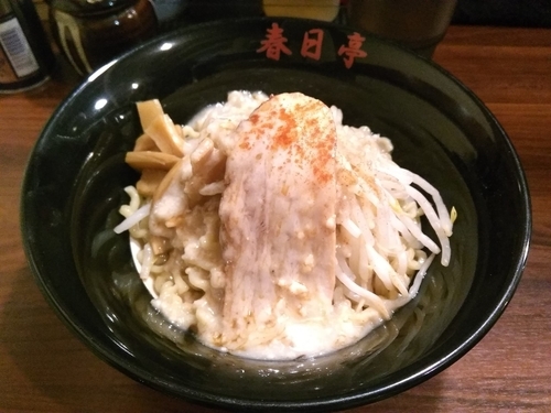 「鶏豚油そば」@油そば専門店 春日亭 池袋本店の写真