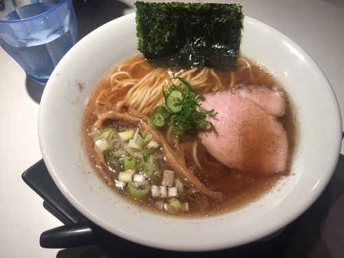 「煮干しそば」@一汁三にぼし 裏不如帰の写真