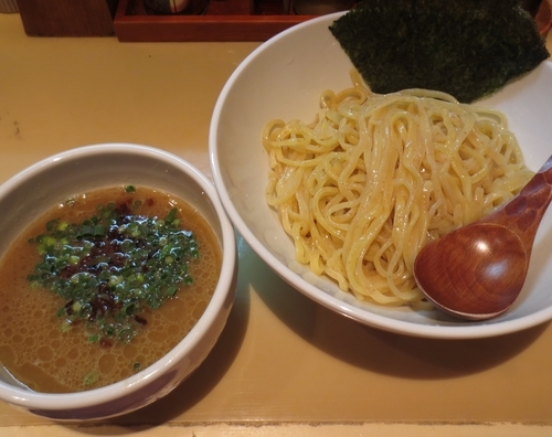 「醤油つけ麺（中？）730円」@つけ麺処 三ツ葉亭の写真