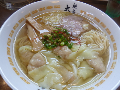 「塩ワンタンメン　海」@麺房 大喜の写真