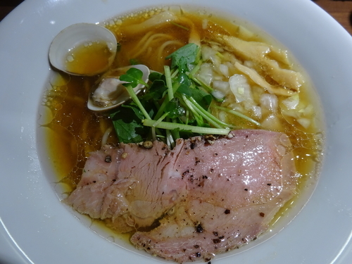 「赤鶏と蛤の淡麗中華そば （醤油）　　780円」@麺屋 ねむ瑠の写真