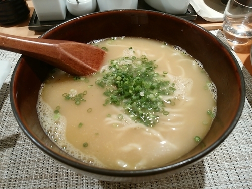 「白湯麺(並盛・100g)」@酉こうの写真