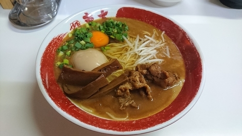 「こってりラーメン+味玉」@ラーメン東大 大道本店の写真