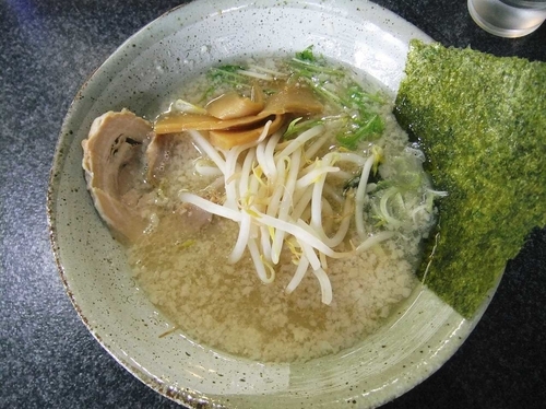「ラーメン（650円）」@麺処 八蔵の写真