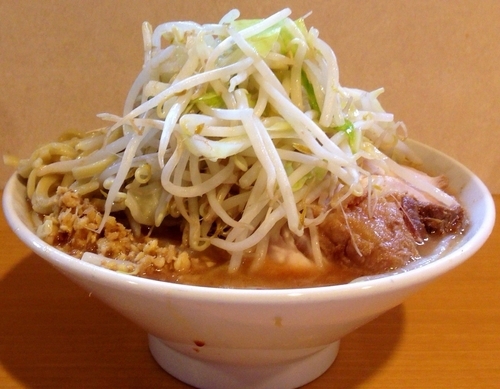 「小ラーメン　700円　　　生姜　50円」@豚星。の写真