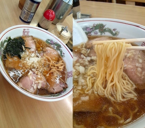 「『醤油チャーシューメン大盛(￥850)』」@嘉万の写真