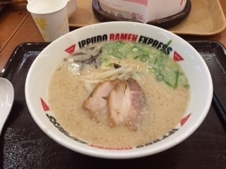 「博多とんこつ」@一風堂 越谷レイクタウン店の写真