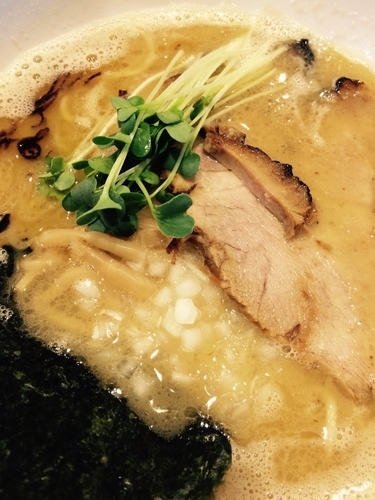 「濃厚中華そば」@自家製麺 まかないへきるの写真