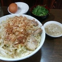 塩ラーメン　大４００ｇ　アブラマシマシ　　玉子ネギトッピング