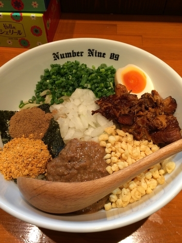 「油そば」@麺Dining Number Nine 09の写真