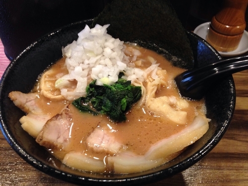 「チャーシュー麺 + 玉ねぎ」@麺屋 大和田の写真