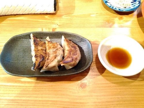 「半餃子」@らーめん 名嘉商店の写真