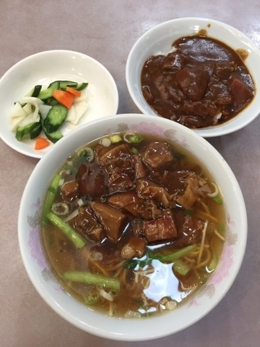 「牛バラそば＆半カレーセット　750円」@牡丹園の写真