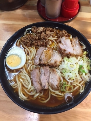 「ラーメン　600円（半激辛・中盛り）」@北大塚ラーメンの写真