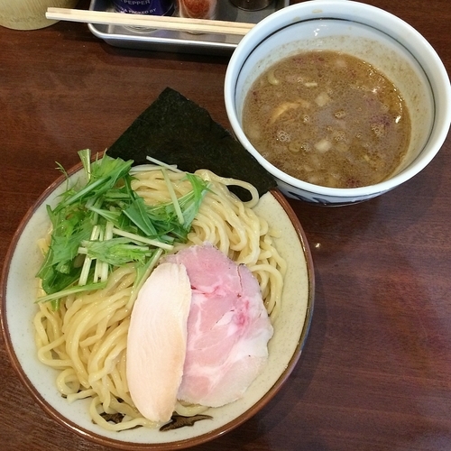 「【限定】濃厚烏賊干つけ麺　￥８００」@煮干中華そば 鈴蘭 新宿店の写真