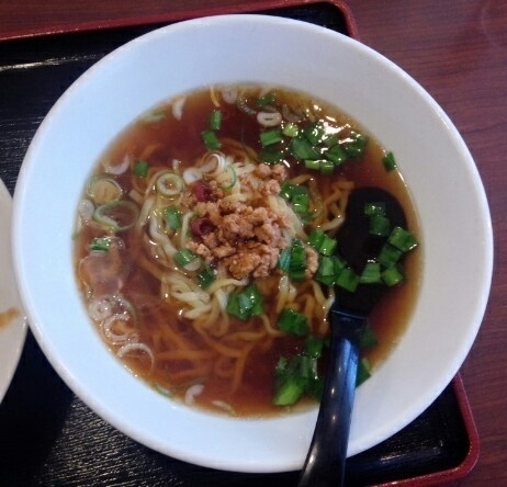 「ランチセット650円：中華丼＆台湾ラーメン」@台湾料理 天香一 米沢店の写真